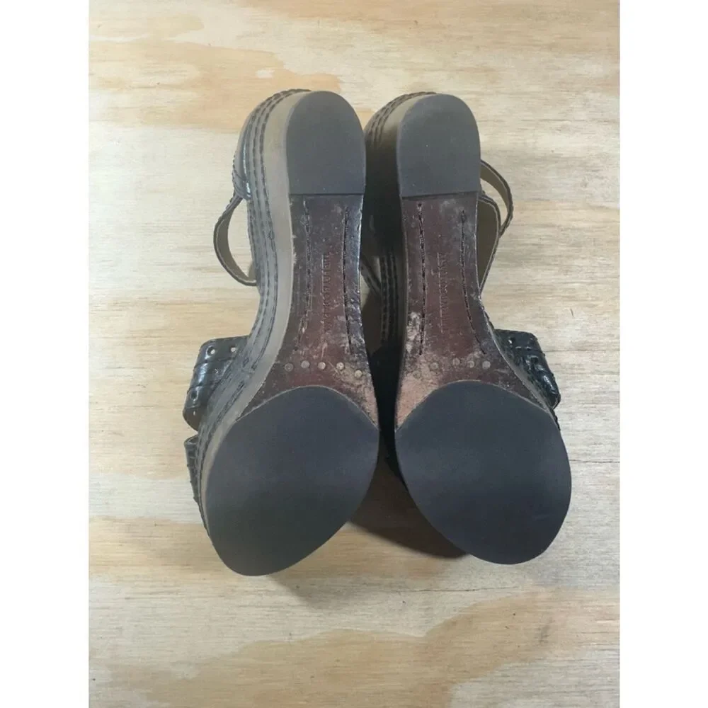 Frye Carlie Black Leather Wedge Sandals Women’s Size 6
